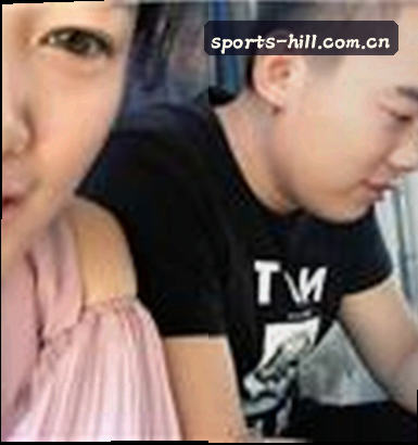 周婷